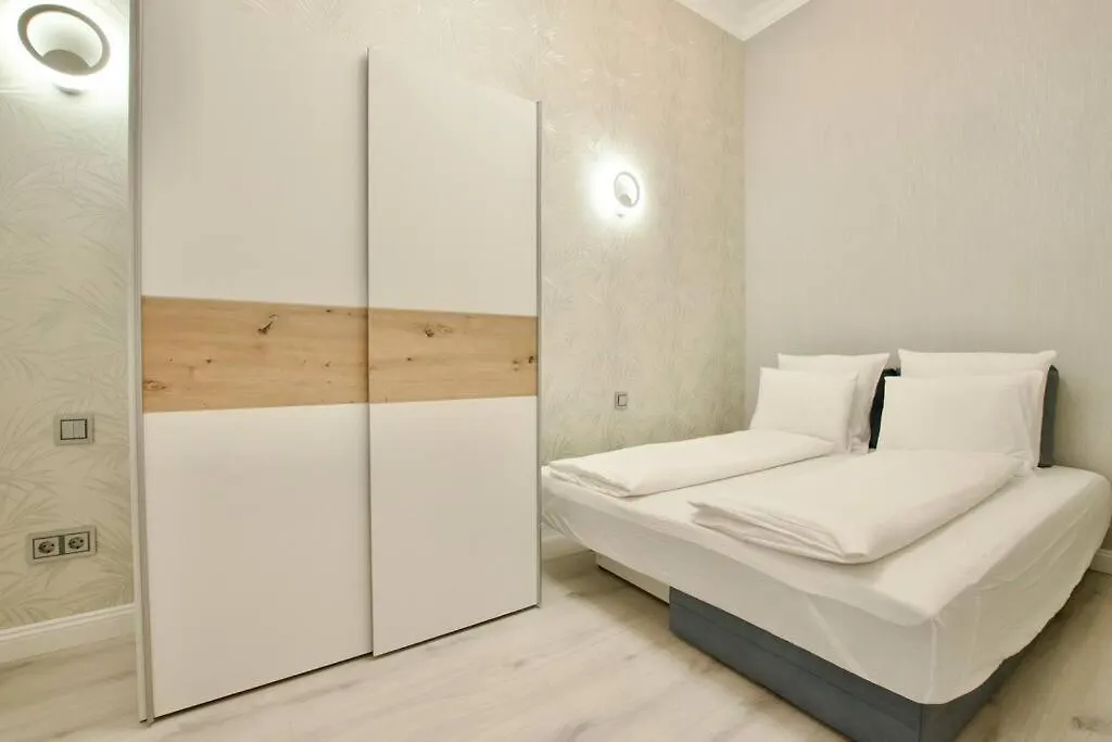 Premium Apartment By Hi5 - 2 Bedroom In The Center Budapest
